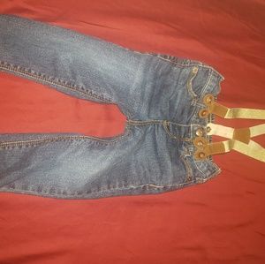 Jeans with suspenders